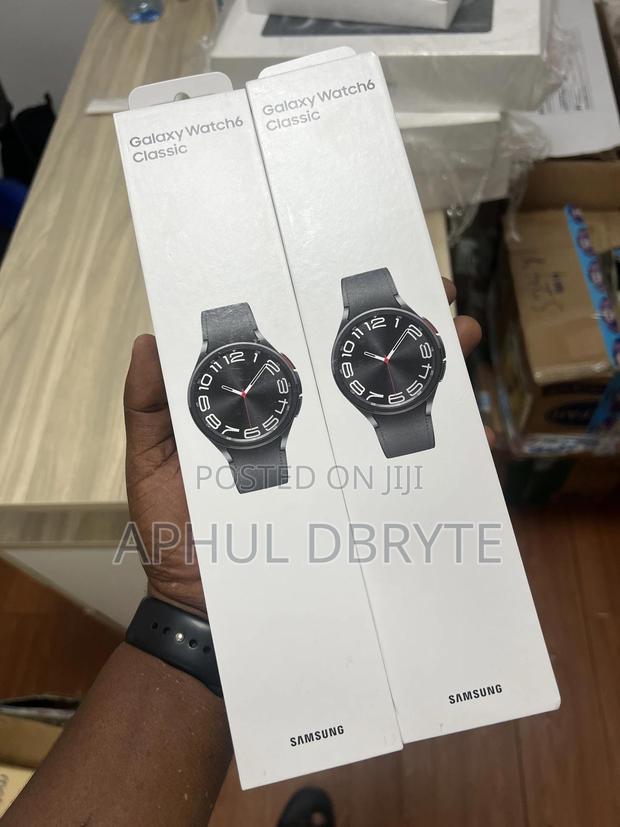 Brand New Samsung Galaxy Watch 6 Classic · Photo 3