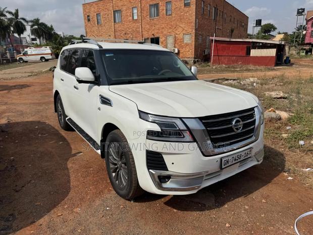 Nissan Patrol 2016 White