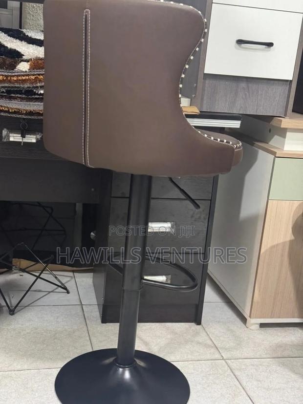 Luxury Barstool. · Photo 4