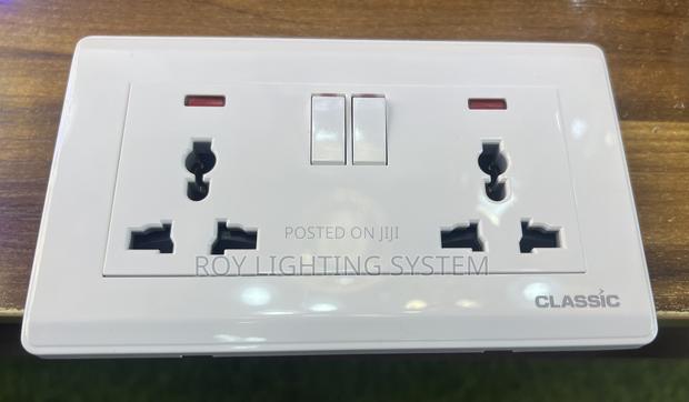 Classic Double Socket