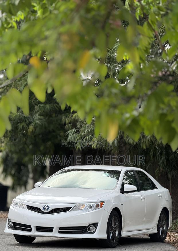 Toyota Camry 2014 White
