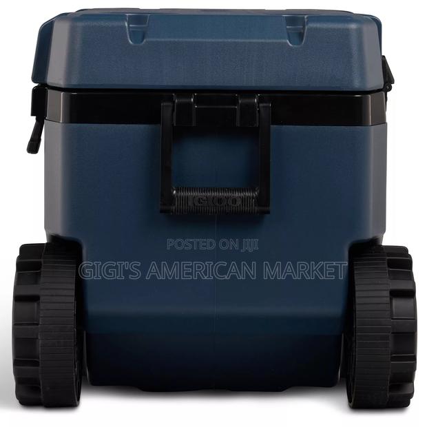 Igloo Rugged Performance 75 Roller Cooler photo 8