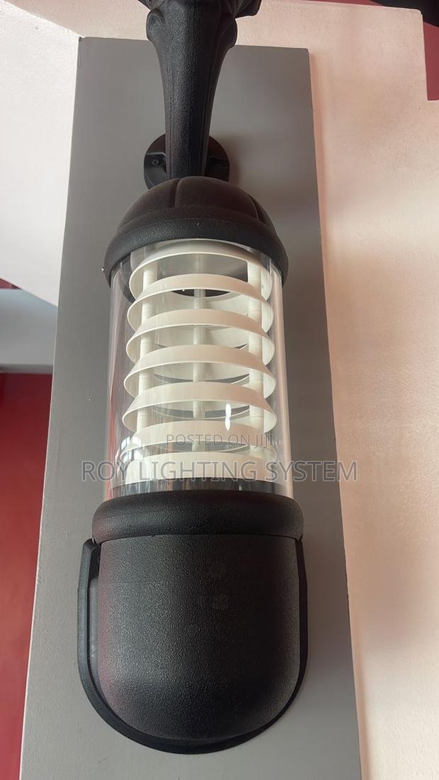 Mirella Pillar Light