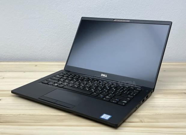 Laptop Dell Latitude 7390 8GB Intel Core I7 SSD 256GB photo 2