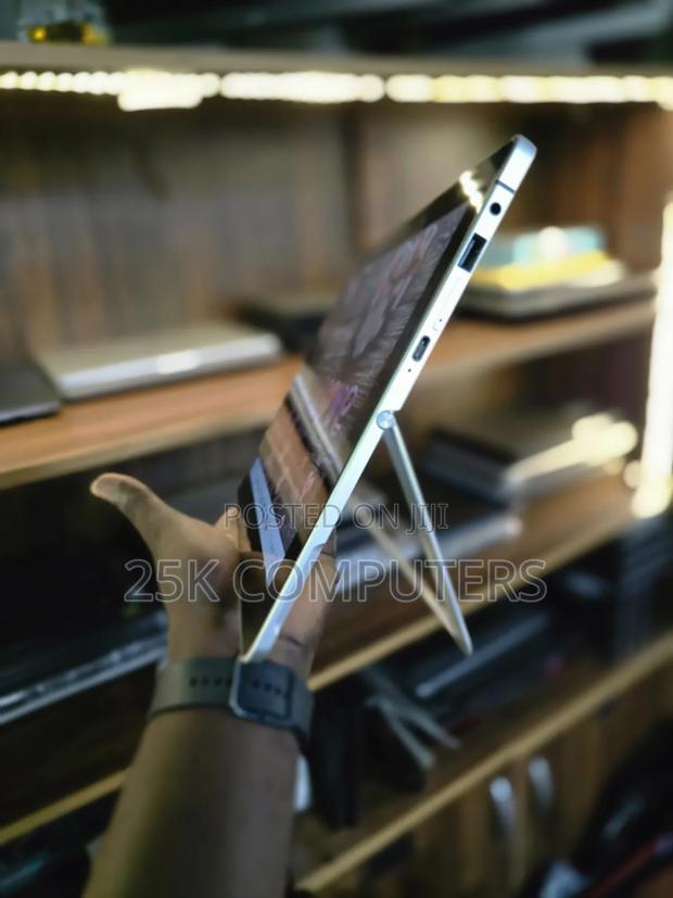 Laptop HP Elite X2 1012 8GB Intel SSD 256GB photo 3