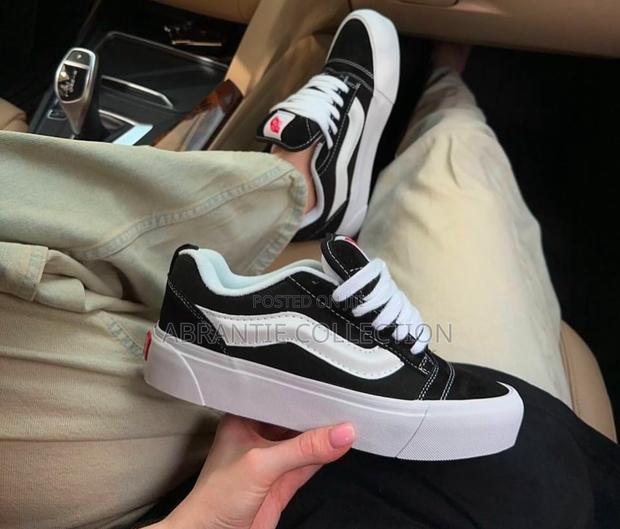 Vans Knu Skool Black/White High Sole · Photo 4