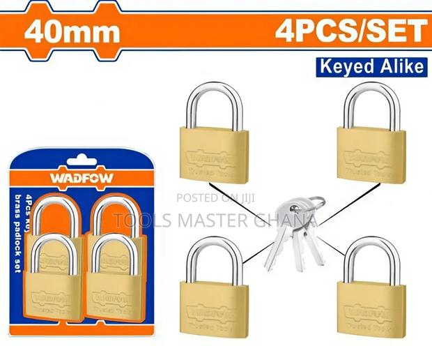 4pcs Key-alike Brass Padlock Set # Wpdt444 · Photo 2