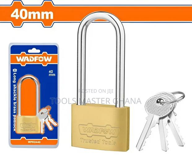 Long Shackle Brass Padlock # Wpd2440 · Photo 2