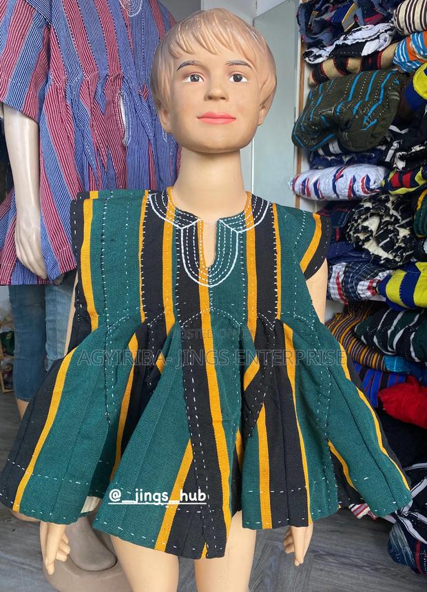 Kids Smock · Photo 3