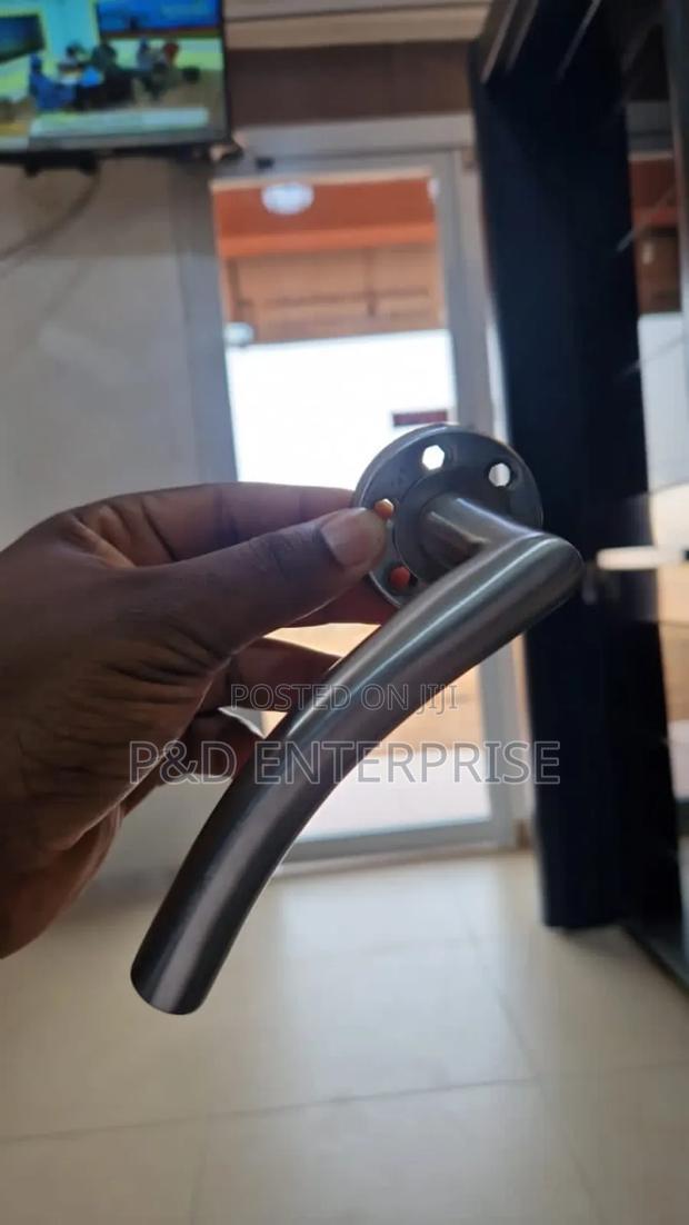 Quality Wooden Door Separate Handle photo 3