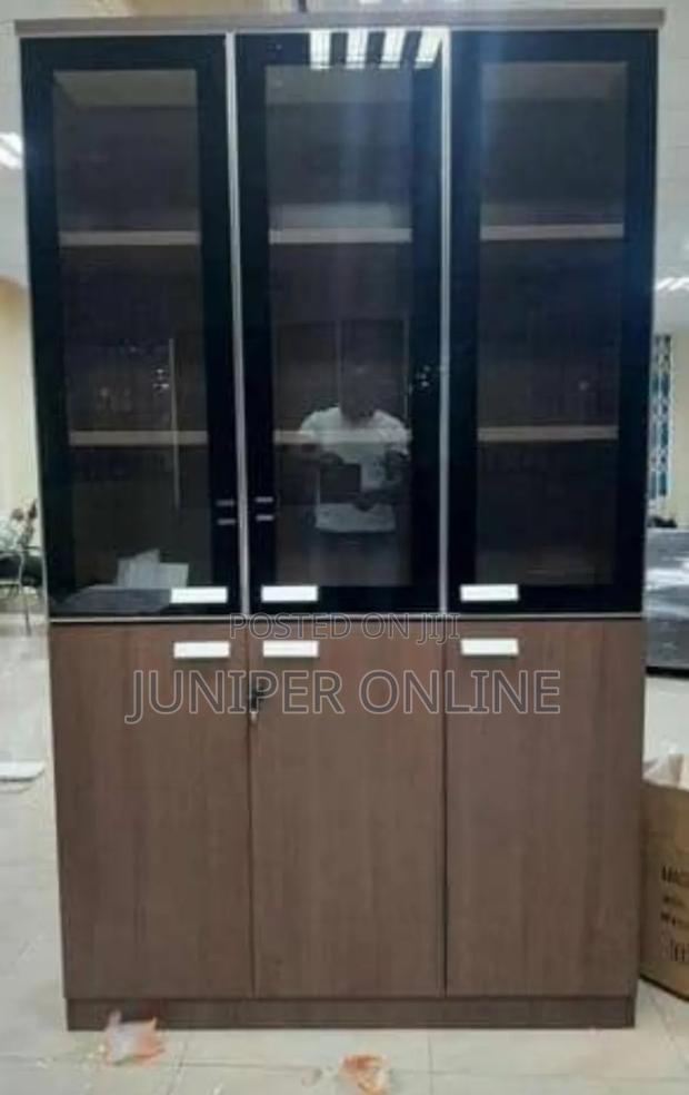 3 Doors Cabinet Dasa Bruei Fuce · Photo 2