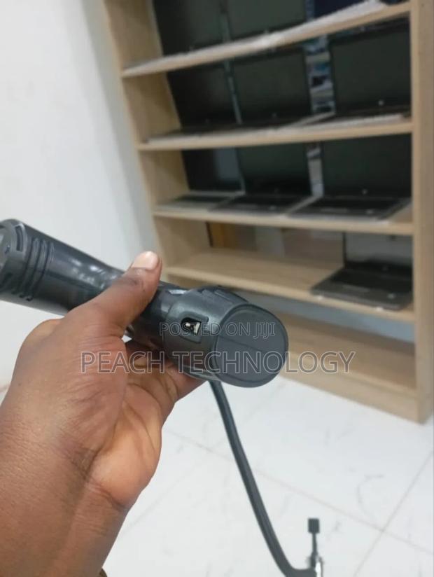 Rechargeable Car Tyre Inflator photo 4