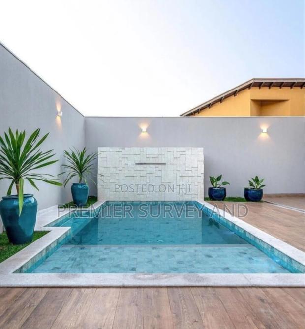 Swimming Pool Construction · Photo 4