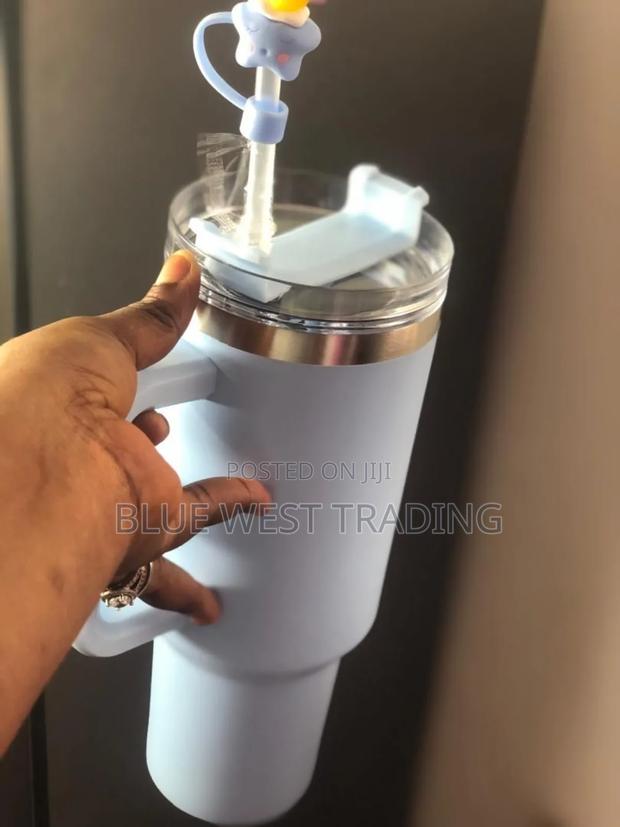 Stanley Cup With Straw Cover (Baby Blue) · Photo 2
