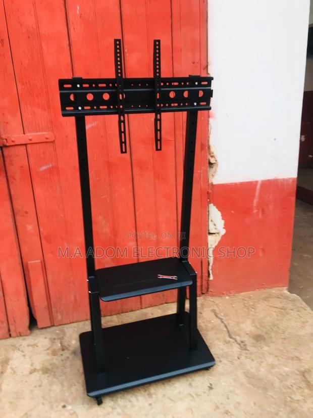 Black Tv Trolley For Led Screens Fits 32”-70” · Photo 2