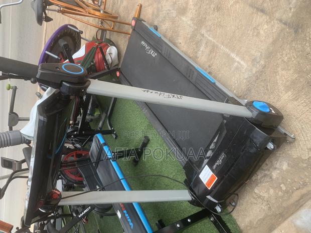 JTX Fitness Incline Treadmill 130kg · Photo 4