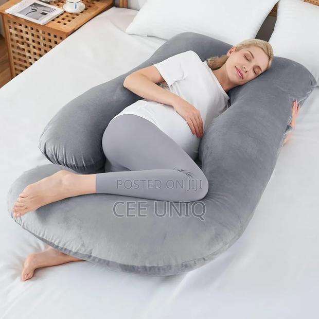 Multipurpose Pregnancy Pillow · Photo 3