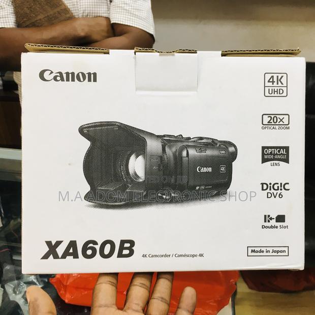 Uhd Xa60b Camcorder · Photo 2