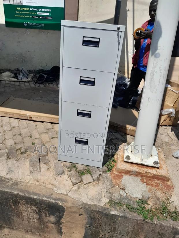 4in1 Lockers Qeadcb46ew · Photo 1