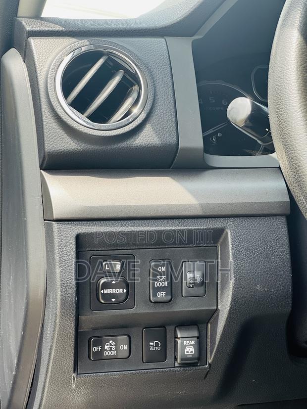 Toyota Tundra SR5 2021 Gray