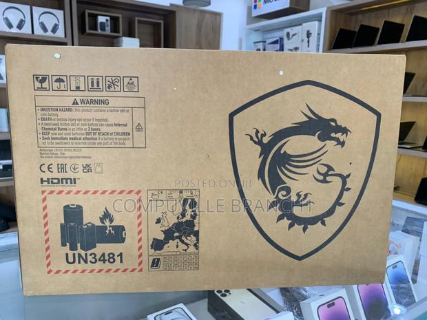 New Laptop MSI Katana 15 16GB Intel Core I7 SSD 1T · Photo 2