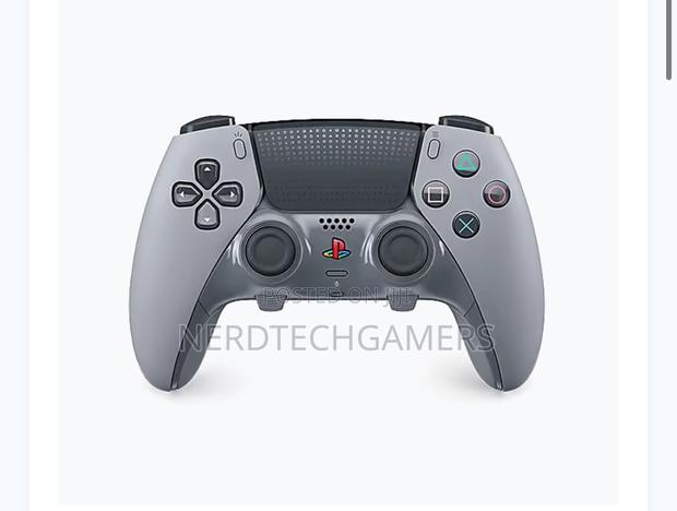 Ps5 Edge Controller - 30th Anniversary Gray Limited Edition · Photo 4