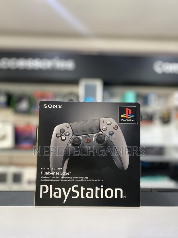 Ps5 Edge Controller - 30th Anniversary Gray Limited Edition · Photo 3