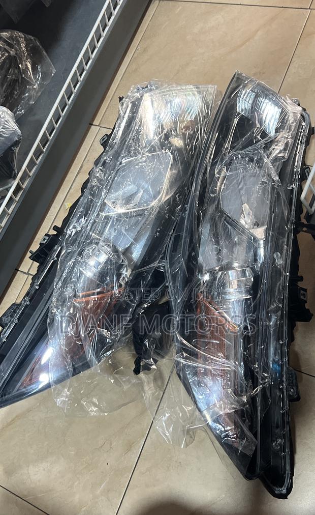 Crosstour 2014 Headlight Pair and All Kinds of Lights