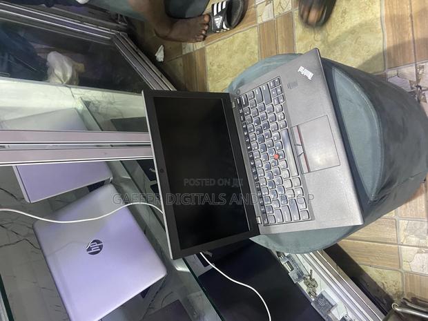 New Laptop Lenovo ThinkPad X270 8GB Intel Core I5 SSD 256GB photo 3