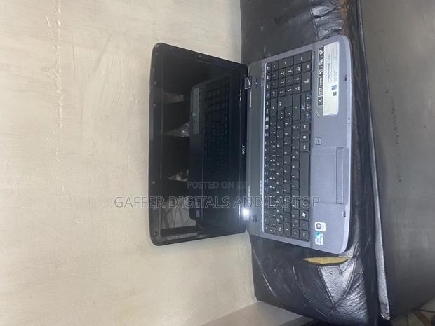 New Laptop Acer Aspire E15 4GB Intel HDD 160GB photo 3