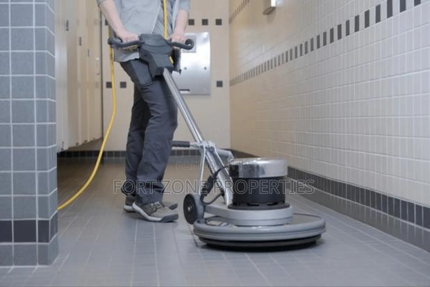 Tiles and Glass Cleaning With Cleantex · Photo 4
