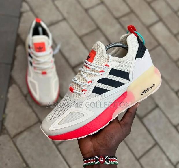 Quality Adidas Zx Boost Sneaker · Photo 4