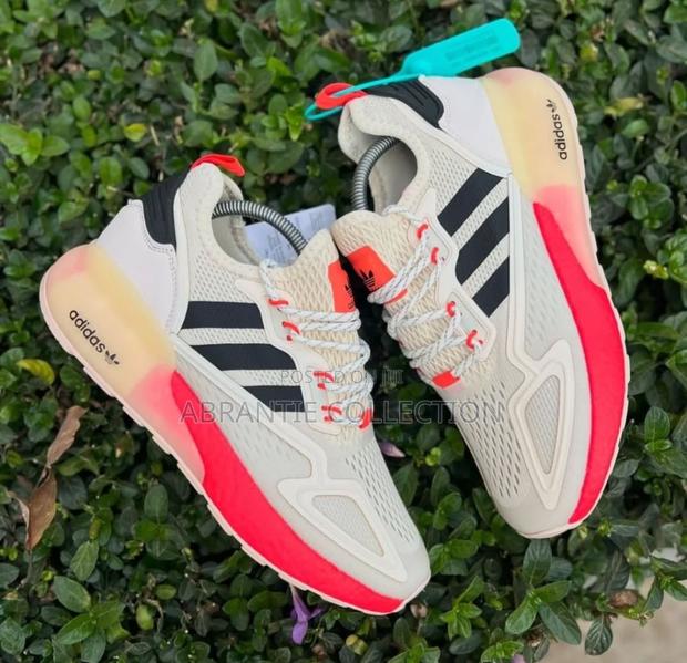 Quality Adidas Zx Boost Sneaker · Photo 3