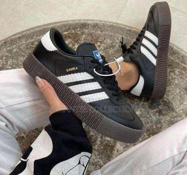 Your Causal Adidas Leather Samba Black · Photo 4