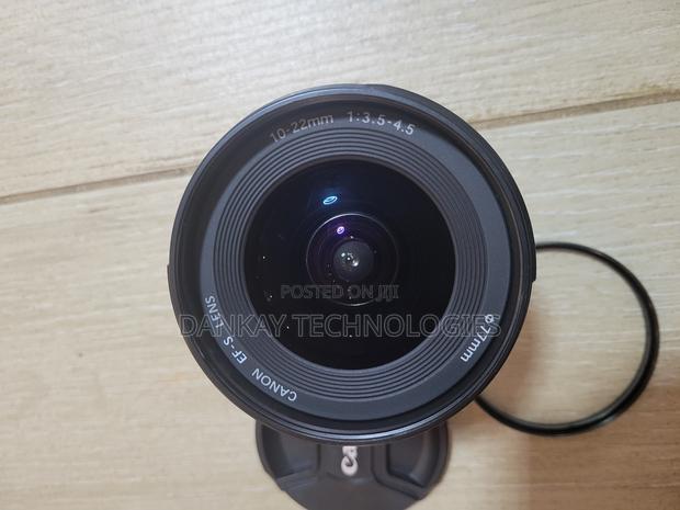 Canon Ef-s 10-22mm F/3.5-4.5 Usm Lens photo 5