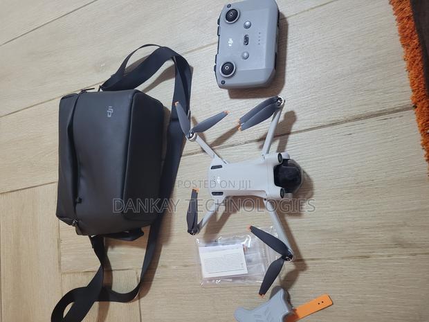 Dji Mini 3 Pro Drone With Controller · Photo 4
