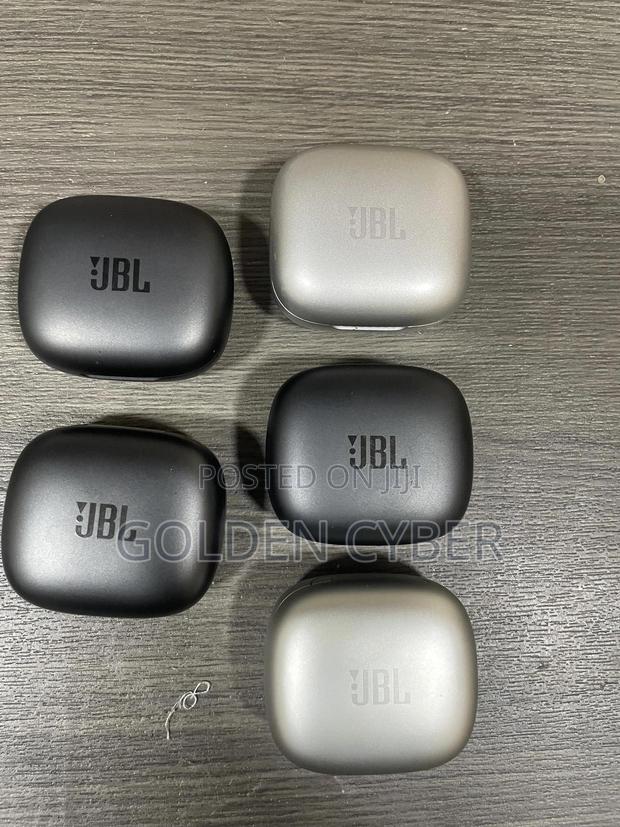 JBL Live Pro 2 TWS Noise Cancelling in-Ear Headphone · Photo 2