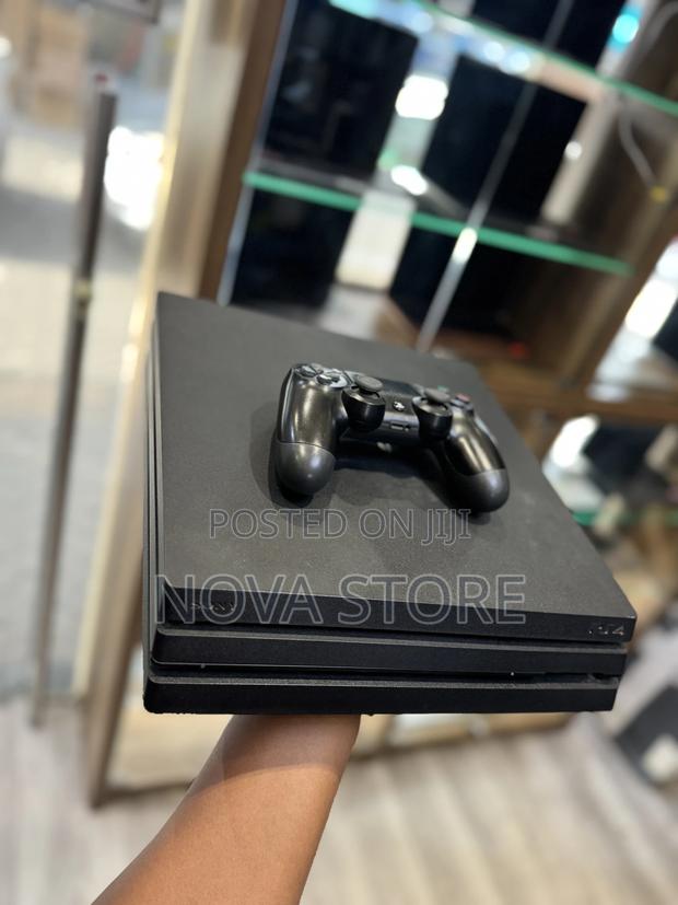 Ps4 Pro / Playstation 4 Pro photo 2