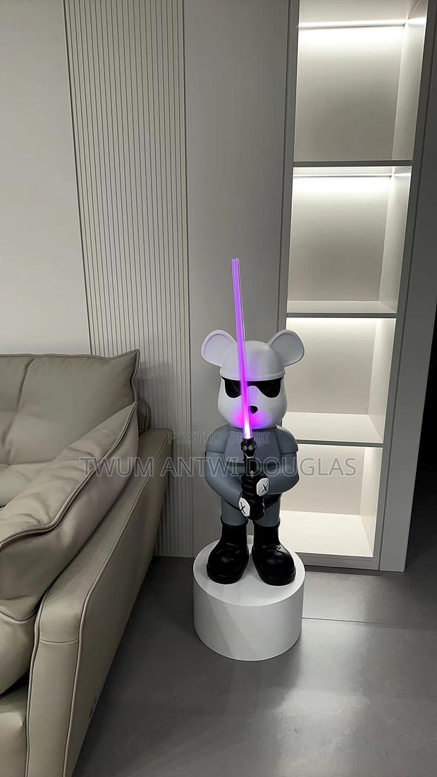 Bearbrick for Home Decoration · Photo 3