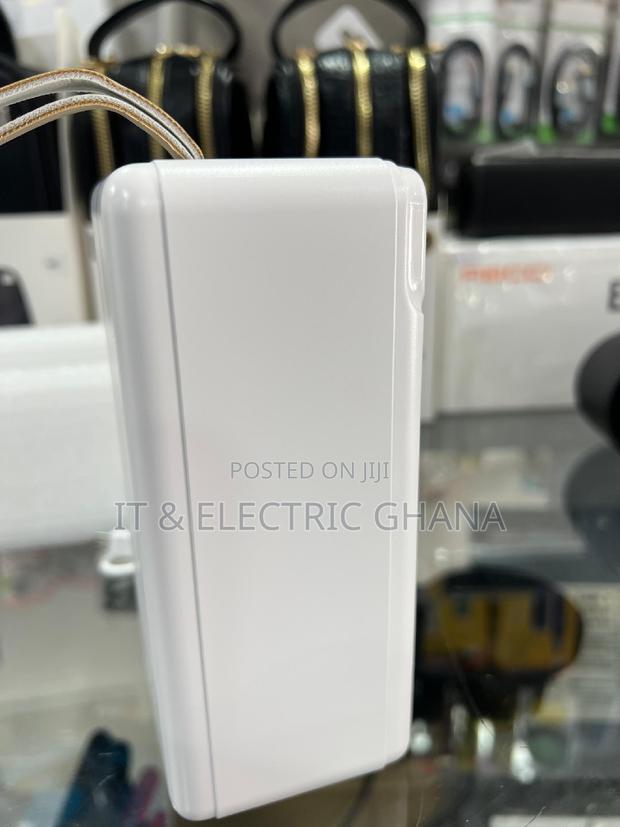 Recci Powerbank photo 7