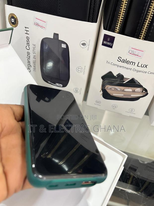 Wireless Powerbank photo 4