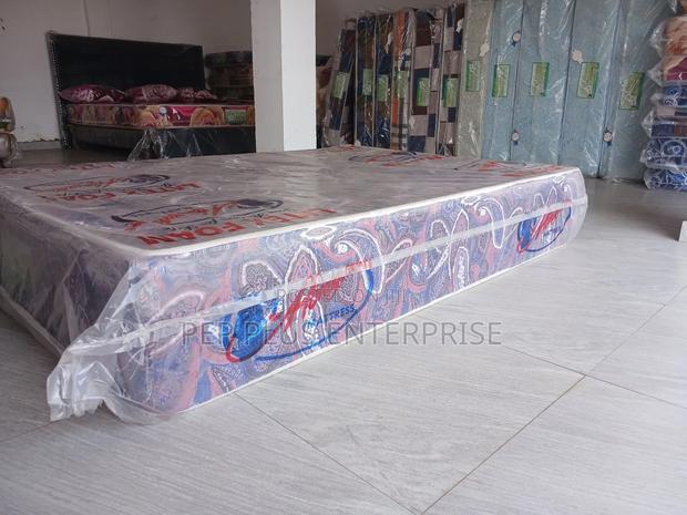 12 Inches Thick Double Size High Density Mattress photo 5