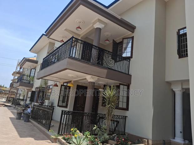 Furnished 3bdrm Apartment in B2 Properties Agency, Kumasi Metropolitan · Photo 3