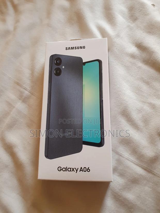 New Samsung Galaxy A06 64 GB Black photo 2