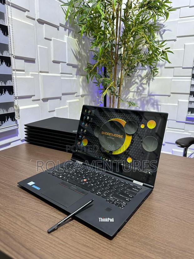 Laptop Lenovo Thinkpad X1 Yoga 16GB Intel Core I7 SSD 256GB · Photo 2