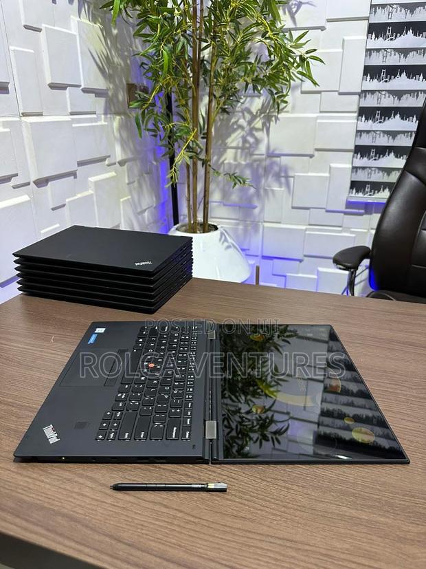 Laptop Lenovo Thinkpad X1 Yoga 16GB Intel Core I7 SSD 256GB · Photo 4