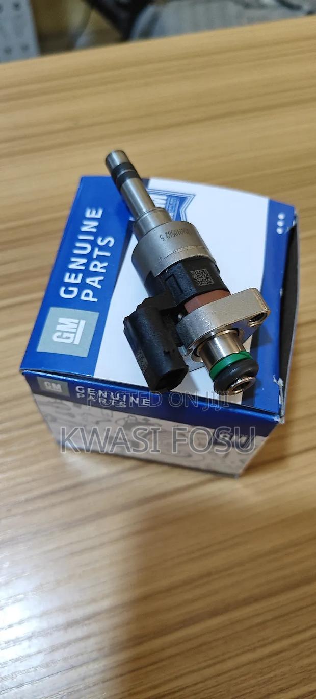 Chevrolet Equinox,Cruze,Malibu,Gmc,Encore Fuel Injector photo 2