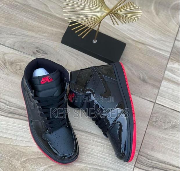 Nike Air Jordan 1 Retro High Og Sp Gina · Photo 4