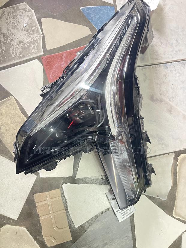 Cadillac Xt4 Headlight 2022 Left Side Full Led