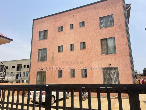 2bdrm Apartment in Klagon, Spintex for rent · Photo 2